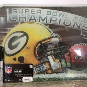 New NFL GREEN BAY PACKERS Glass Cutting Board